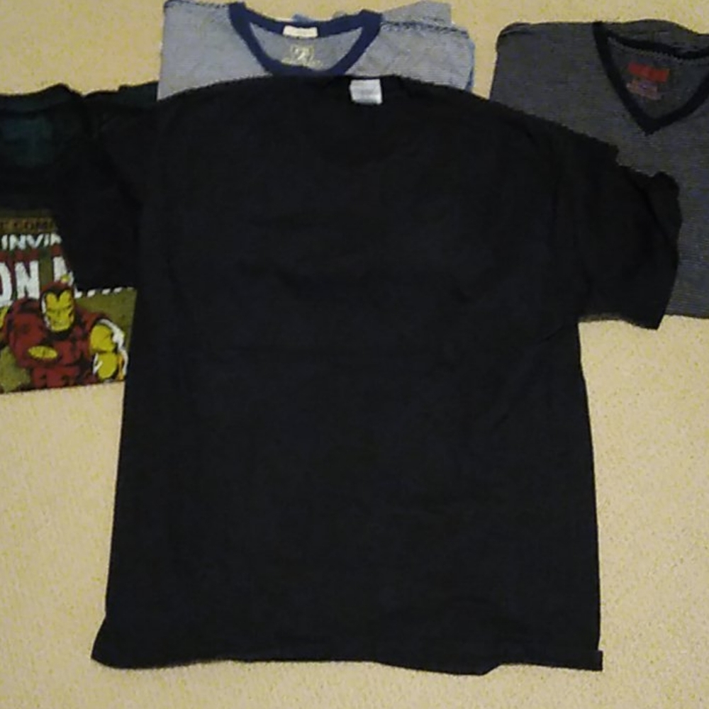 Shirts - Picture 14 of 16